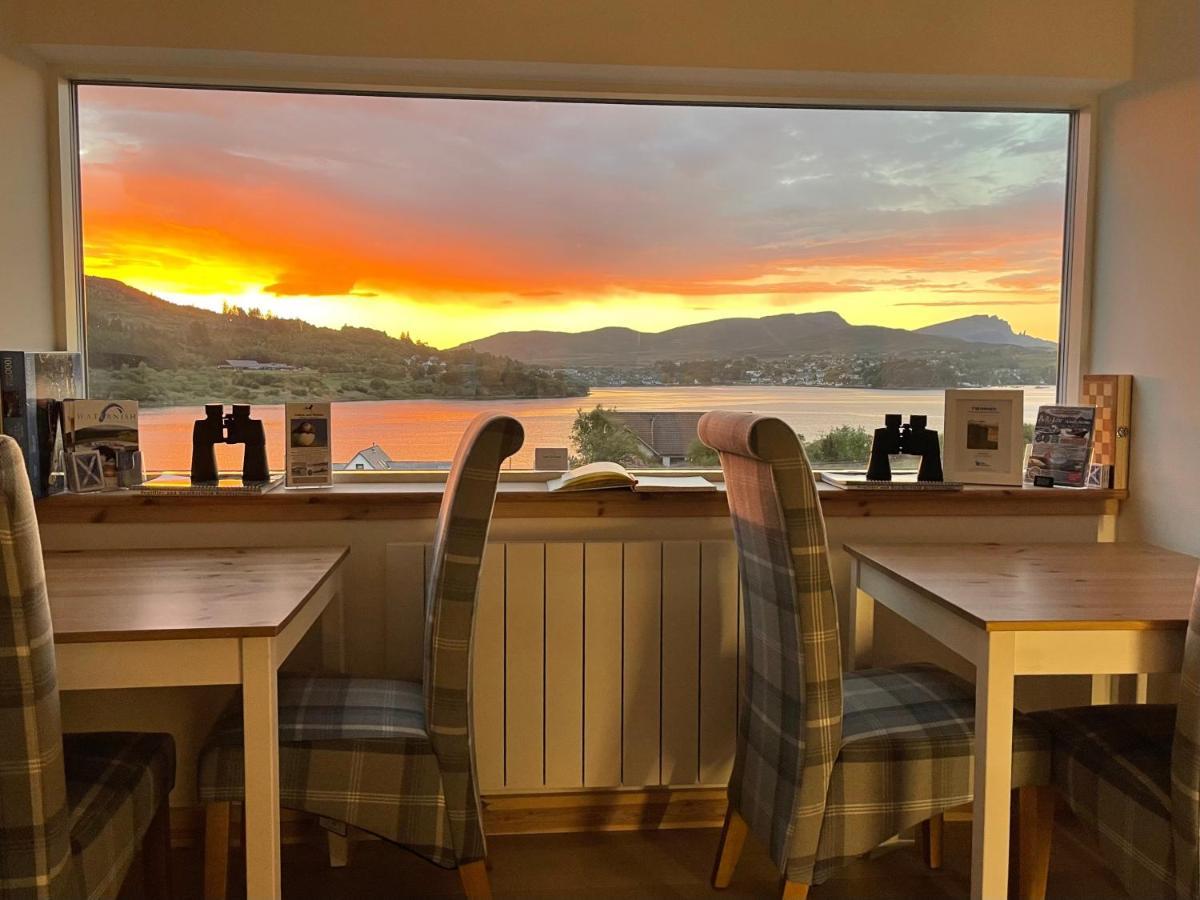 Taigh Scalpaigh Acomodação com café da manhã Portree Exterior foto